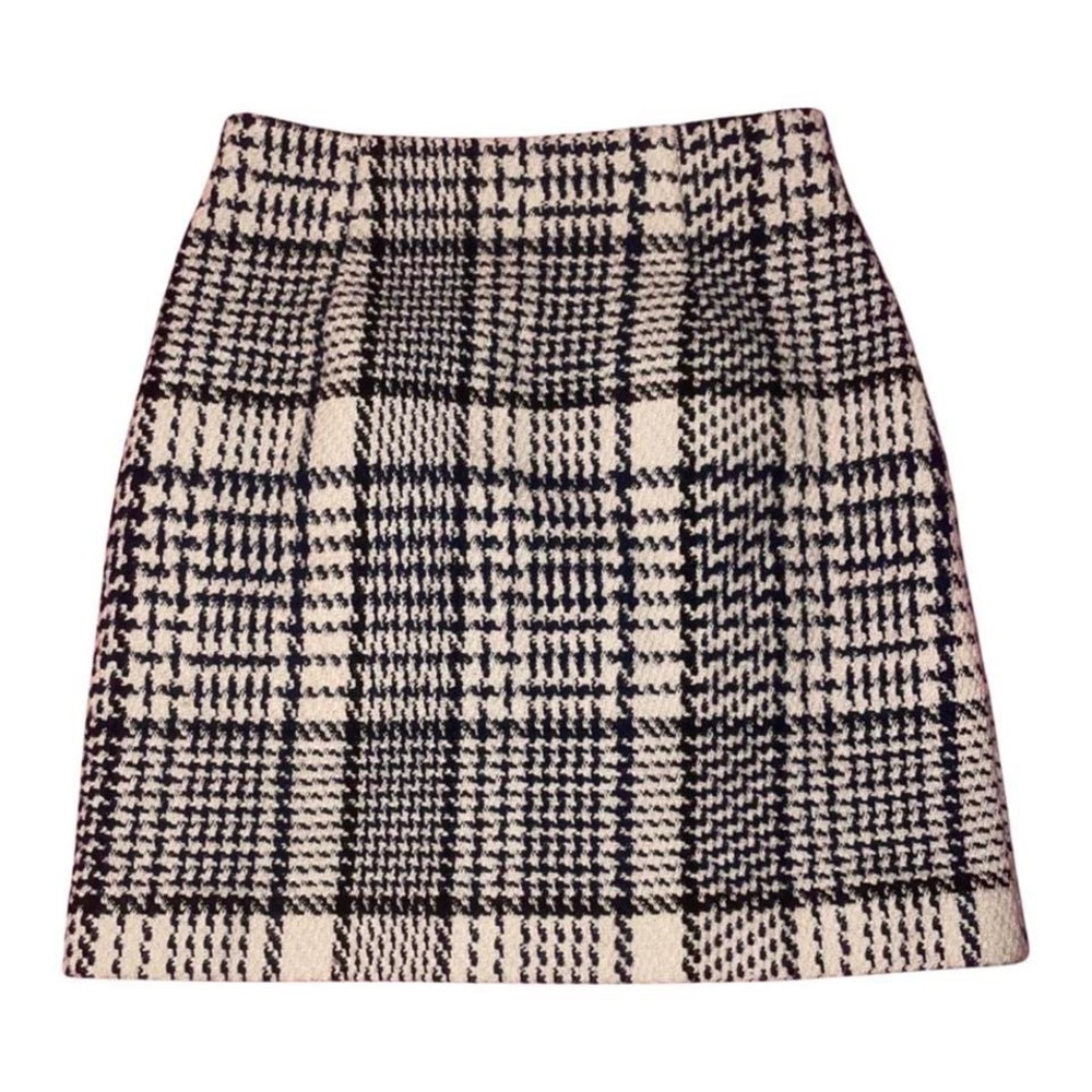 Black and white knit plaid striped mini skirt